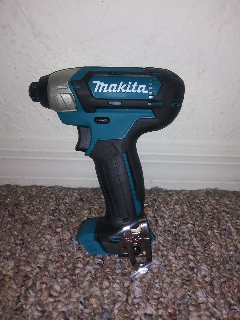 Drill makita 12v impact