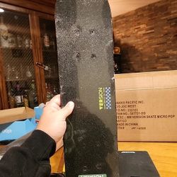 Version popsicle skate board 23 inch New Sealed