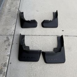 1500 Ram 2021 Up Oem mud Flaps