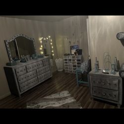 Grey Diamond Bedroom Set Queen 