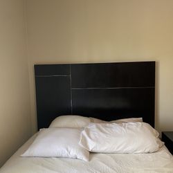 Queen Size Bed Frame And Headboard Dark wood 