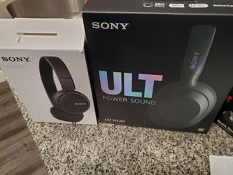 Sony ULT power sound headphones 🎧