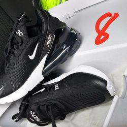 Nike AirMax 270 women's 8
