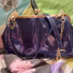 KISS LOCK BAG