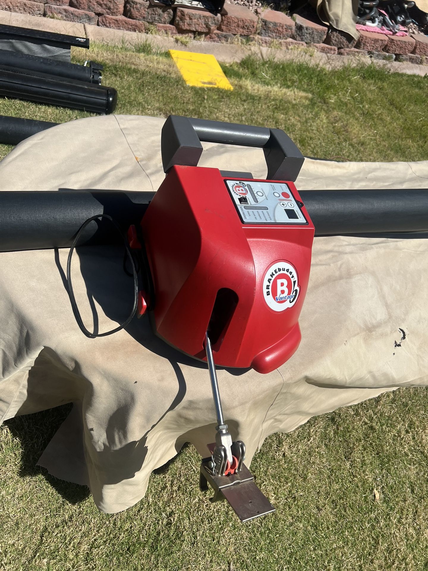 Brake buddy vantage select like new for Sale in Sun City, AZ OfferUp