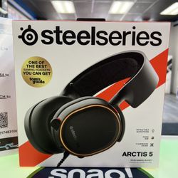Steelseries Arctis 5 Wired Gaming Headset - Brand New