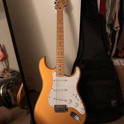 Fender Standard Stratocaster