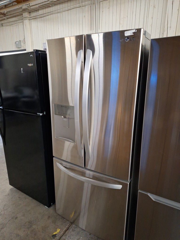 LG 30" French Door Refrigerator 