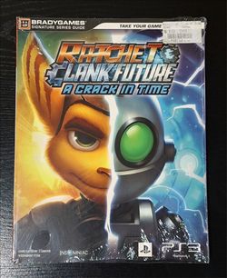 RATCHET & CLANK FUTURE: A CRACK IN TIME - STRATEGY GUIDE
