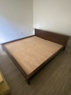 Wood Platform king Bed Frame with Headboard