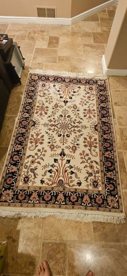 Real Persian Rug 6'x4'