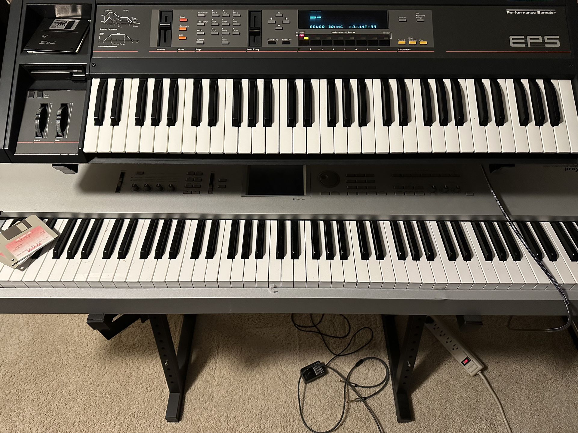 VINTAGE ENSONIQ EPS SAMPLING KEYBOARD