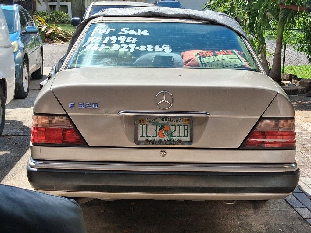 1994 Mercedes Benz (Antique)