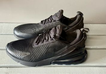 Like new Mens 270 air sz11