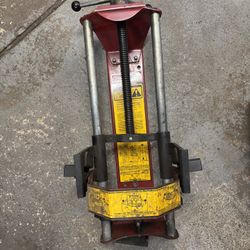 Spring Compressor