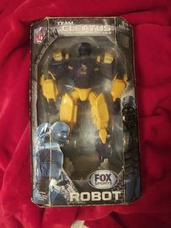 Vikings cleatus unopened signed by 3 players