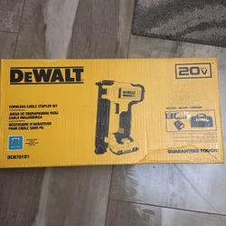 Dewalt cordless stapler kit(Battery + Charger)