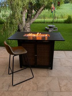 🔥 Beautiful Oversized Bar-Height Fire Table