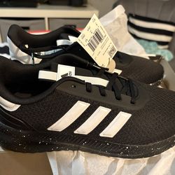 Addidas cloud foams size 8.5m 10w