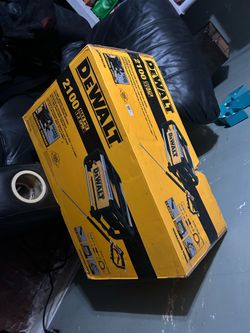DEWALT Kingsbridge 10PM Q * DEWALT2100 PS| 1.2 GPM 13 Amp Cold Water Electric Pressure Washer