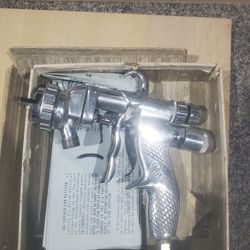 Auto paint spray gun