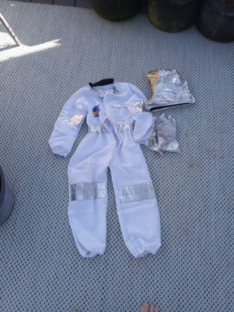 Astronaut Halloween Costume