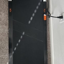 Barely used- Walking Pad 