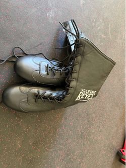 Cleto Reyes boxing shoes
