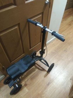 Drive Medical Knee Walker Scooter