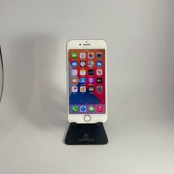 Apple iPhone 7 128GB UNLOCKED -Minor Crack From Bottom!!!