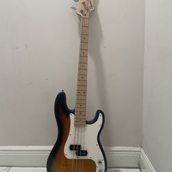 Squien Bass, Color Black ,White ,And Orange 