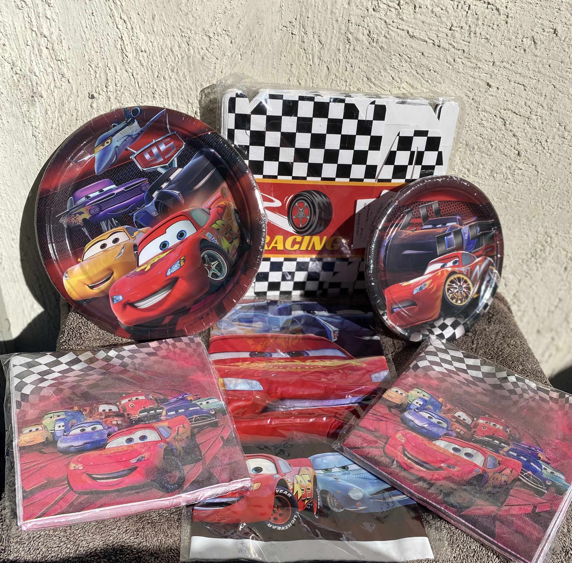 Cars Birthday Party Decorations Package 6 Pieces