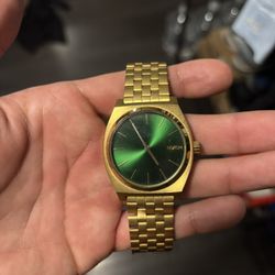 Gold Nixon Watch
