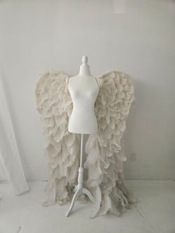 Oversized Luxury Angel Wings – 5 FT Feather Wings – Halloween / Photography