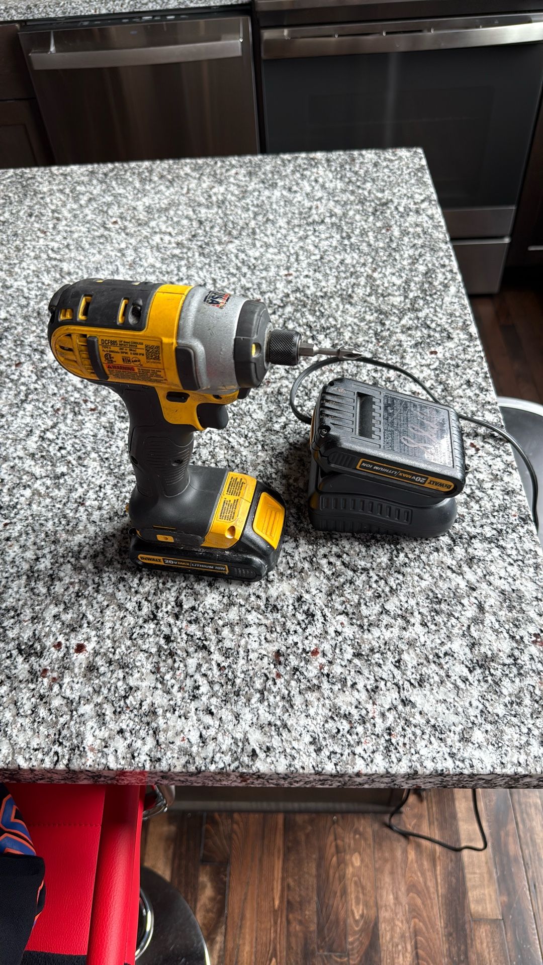 Dewalt