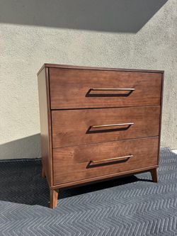 New Spencer 3 drawer dresser