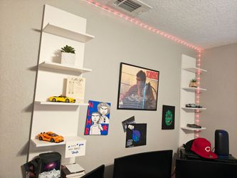 Wall shelves