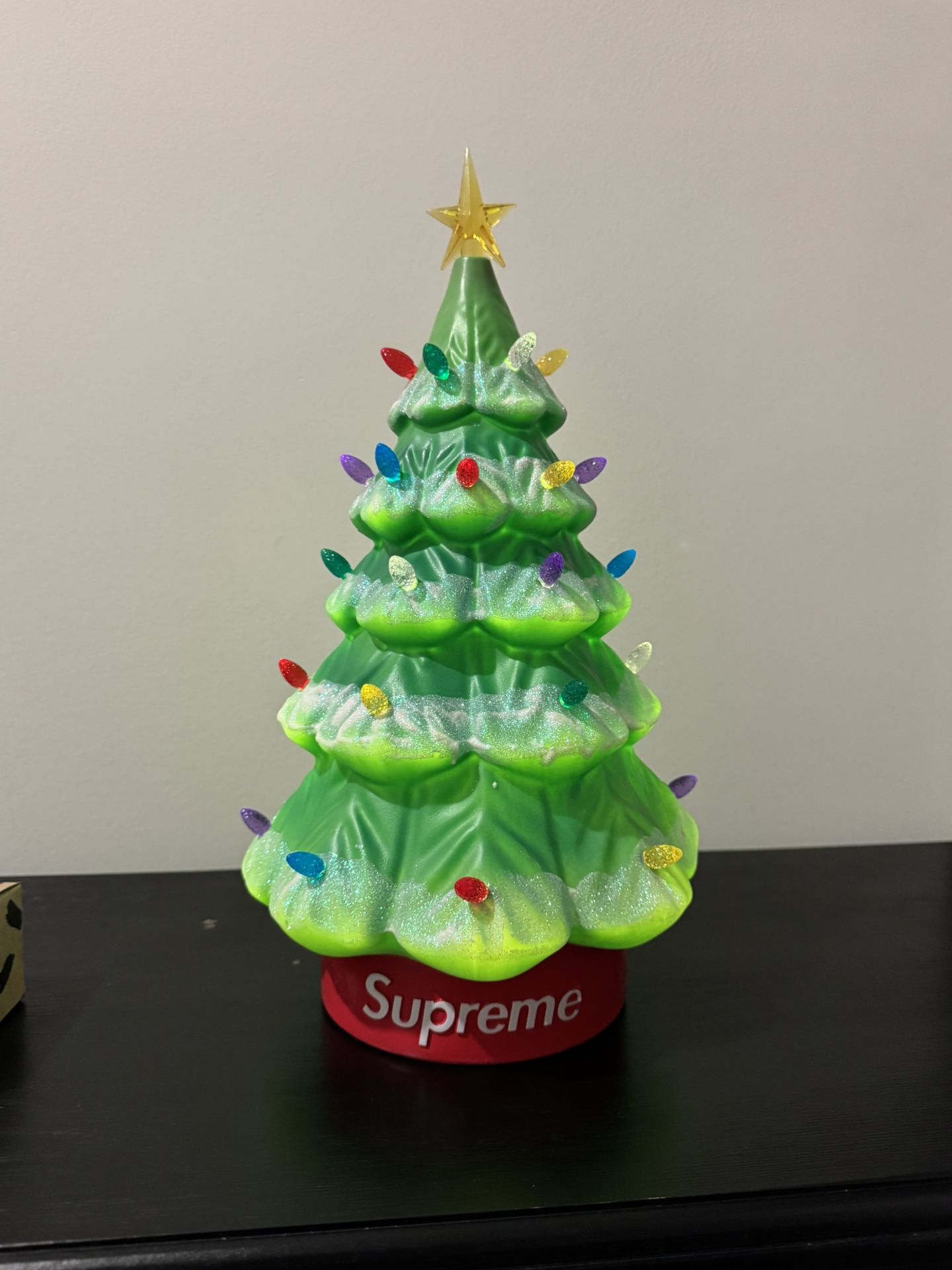 Supreme 15” Holiday Tree (Brand New Sealed)