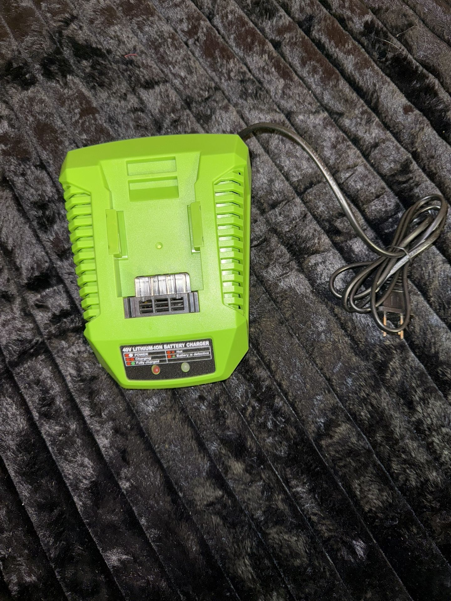 40 Volt Battery Charger Compatible with Greenworks 40V G MAX Battery 29(contact info removed)2 29(contact info removed) BAF704 Rapid Charger