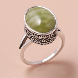 Vintage Rings unisex Green Oval Stone Ring