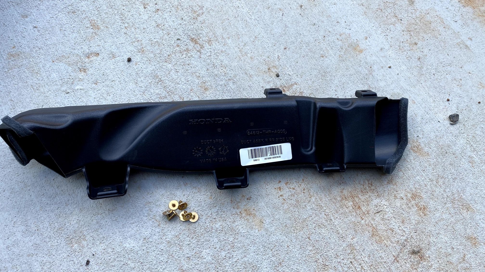 84612-THR-A000 DUCT ASSY, R RR SIDE LNG