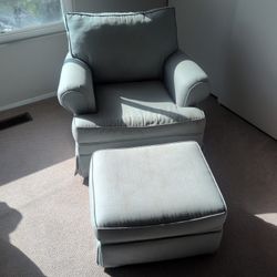 Klaussner Rocking Armchair With Ottoman