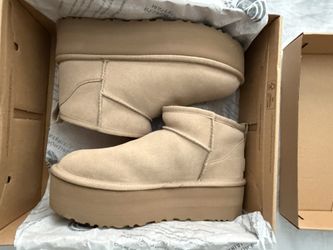 UGG Classic Ultra Mini Platform