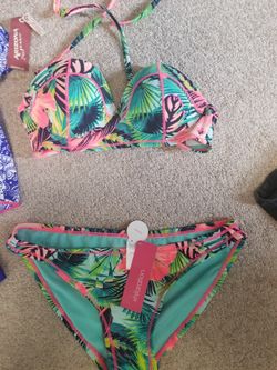 2 women / junior bikini /swim wear