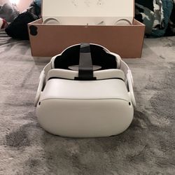 OCULUS QUEST 2 Vr Headset Great Condition 64 Gb