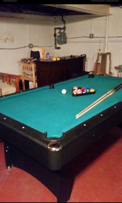 Pool table