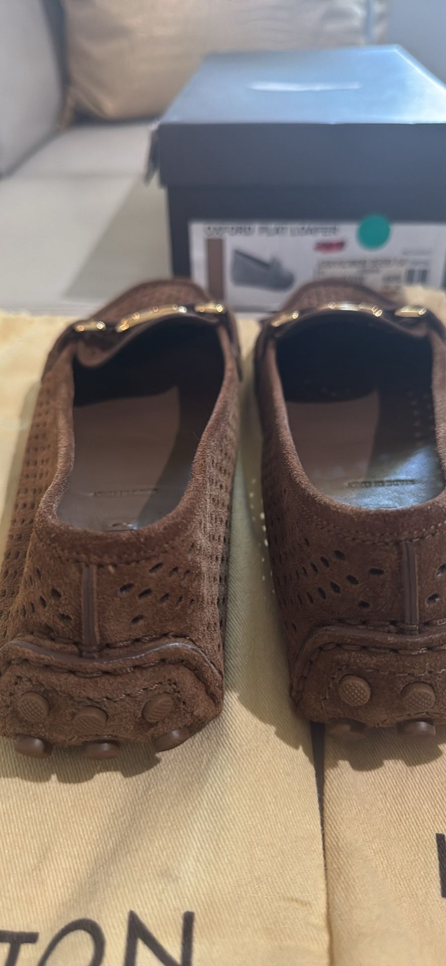 Cognac New Suede Perforated Oxford Loafeers Louis Vuitton