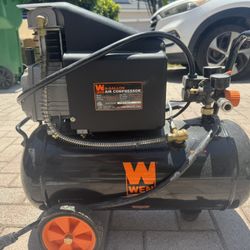 Air Compressor With Nail Gun 