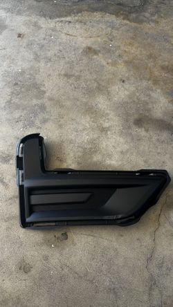 2017-2020 Nissan Rogue Genuine OEM Front Bumper Fog Light Cover Right Side