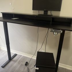Height Adjustable Table